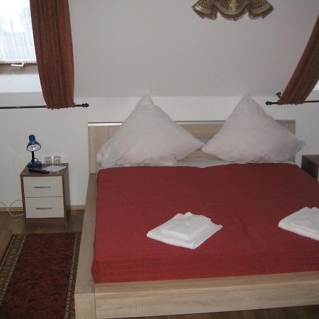 Syrtaki Bei Nikos Hotel Schopfloch Kamer foto